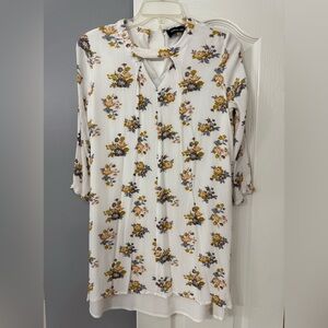 Floral Print Dress with Keyhole Neckline